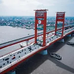 Oyo 987 Hotel Bina Darma