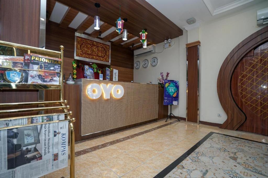 Hotel Oyo 987 Bina Darma 2*